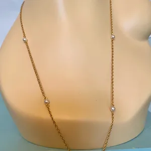 Vintage gold Avon necklace with pearls! Never worn, beautiful necklace! thumbnail 4