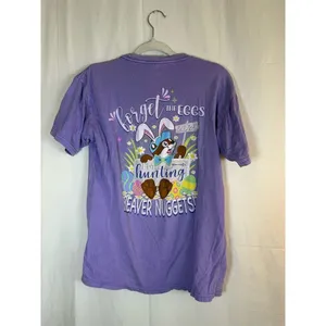 Buc-ee's T-Shirt Mens Size M Purple Easter Bunny Beaver Graphic Crewneck thumbnail 7