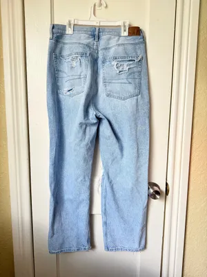 American Eagle 90s Boyfriend Jeans thumbnail 2