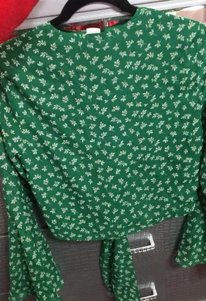 Urban Outfitters Ditsy Floral Top thumbnail 2