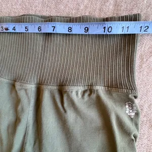 Free People Movement Good Karma Leggings Womens S/M‎ Sage Green High Rise Ribbed thumbnail 5