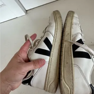 Veja‎ women’s Campo sneakers size 39 (US8) thumbnail 8