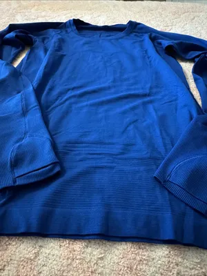 Lulu lemon 🍋 swiftly Royal Blue Long Sleeve Lightweight Top thumbnail 1