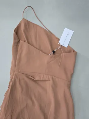 NWT! Lovers + Friends Emma Long One-Shoulder Asymmetric Dress in Tan Size XXS thumbnail 6