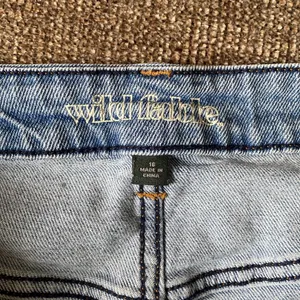 Wild Fable distressed high rise jean shorts size 16 thumbnail 5