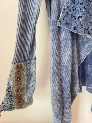 Aratta Silent Journey Stories of Shawl Cardigan Beaded Waterfall Medium thumbnail 6