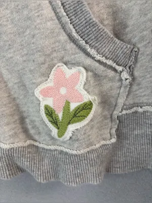 Tommy Hilfiger Jeans S Light Gray V-Neck Hoodie with Floral Patch thumbnail 4