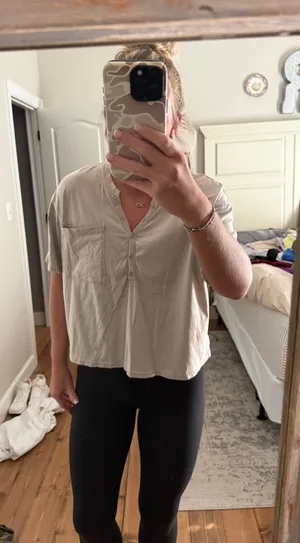 She & Sky Boutique Top thumbnail 1