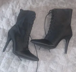 Black pointy goth witchy punk toe boots size 7 $78 thumbnail 1