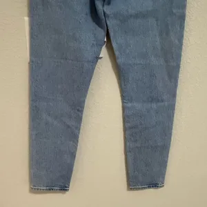 Levi's Wedgie Straight Leg 23 Jeans High Rise Premium Stretch Denim Light Wash thumbnail 8