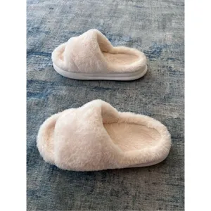 Cream Faux Fur Platform Slipper Slides Euro 40 - 41 US Size 7.5 thumbnail 3