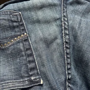 7 for all mankind vintage style boot cut studded pocket detail size 28 thumbnail 13