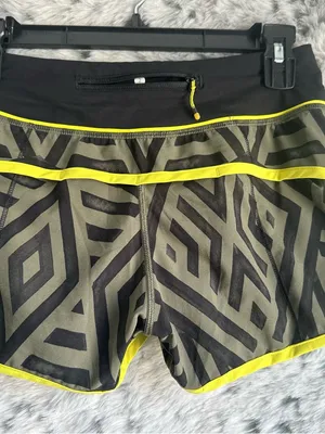 292. Lululemon sz 2 . Only sport bra  thumbnail 3