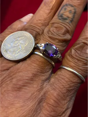 Vintage-Style Oval Purple Amethyst Glass Ring Sz 8 thumbnail 5