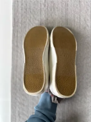 A New Day White Perforated Sneaker Tennis Shoes Size 7 thumbnail 3