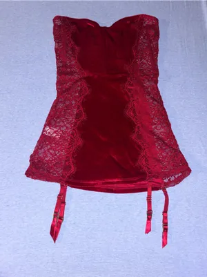 VENUS Red Lace & Velvet Strapless Chemise with Garter Details thumbnail 1