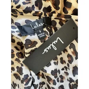 NWT Lulus Leopard Print Satin V Neck Slip Dress Size Small thumbnail 4