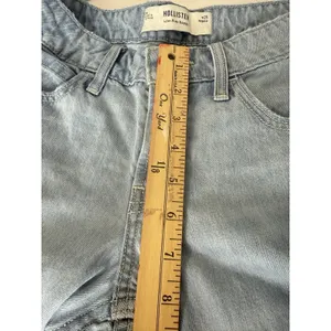 Hollister Women’s Low Rise Baggy Light Wash Jeans Size 0 R Waist 25 Inseam 30 thumbnail 10