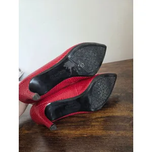 Calvin Klein Red Snakeskin Reptile Heels Pumps Stilettos 3" Statement Shoe 9.5 thumbnail 6