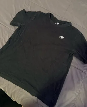 Nike Tee thumbnail 1