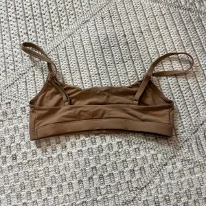 Skims Fits Everybody Scoop Bralette thumbnail 2