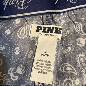 PINK Victoria's Secret Navy Boxer Shorts thumbnail 4