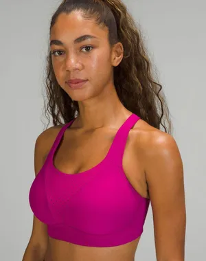 Lululemon Run Times Bra Ripened Raspberry (RIPR) Size 32DDD NWT *Adjustable* thumbnail 1