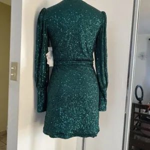 NEW AQUA Belted Sequin Dress GREEN emerald SMALL Formal Cocktail party thumbnail 10