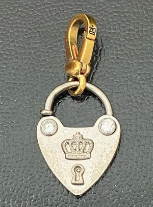 Retired RARE 2-tone “LOVE ME” Lock Collectible Bracelet Charm thumbnail 2