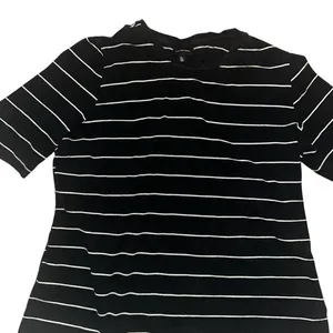 Women's Black and Navy‎ T-shirt thumbnail 2