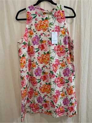 Sleeveless Floral A-Line Dress in Pink and Green thumbnail 3