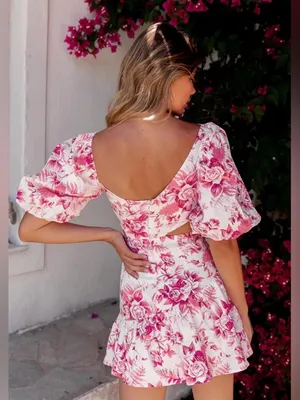 Hello Molly Sweetest Kind Mini Dress in Pink/White Floral NWT - Size: XS/2 thumbnail 2