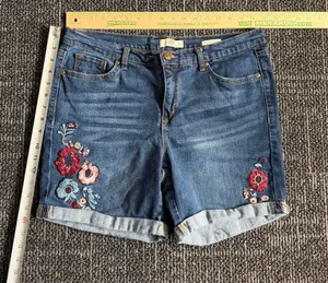 Women's Vintage American Blues Bestie Short Floral Embroidery Size 10 thumbnail 1