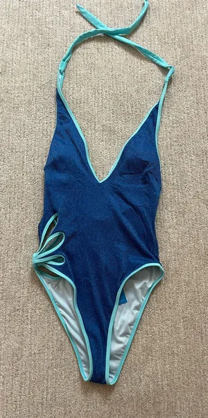 Cupshe One-Piece Cut-Out Swimsuit thumbnail 1