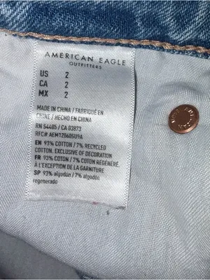 American Eagle Highest Rise 90s Boyfriend Jean Short Sz 2 thumbnail 3