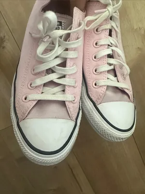 Pink Converse Low Top Unisex Sz 8 thumbnail 5