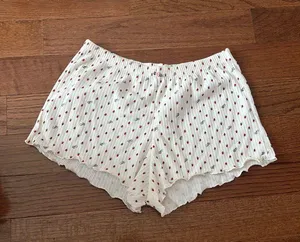 NWOT Victoria’s secret PINK needle pointelle strawberry print shorts XS thumbnail 2