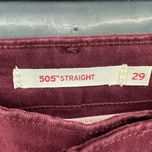 Levi's Size 29 505 Straight Leg Pants Burgundy Maroon Purple Color Five‎ Pocket thumbnail 3