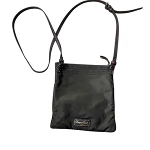 Dooney & Bourke Green Crossbody‎ Nylon Handbag Excellent Condition thumbnail 2