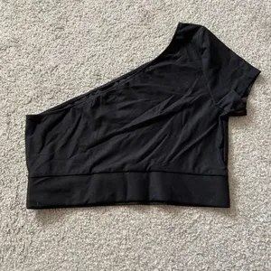 MADE TO BE‎ NOTICED ONE SHOULDER TOP Victoria secret medium thumbnail 4