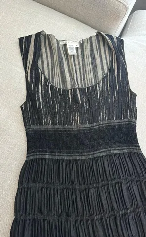 Dress thumbnail 2