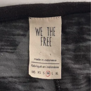 Free People Clare Black Camo Tee thumbnail 5
