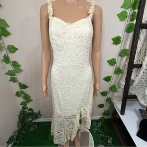 Elegant Lace White Dress New thumbnail 5
