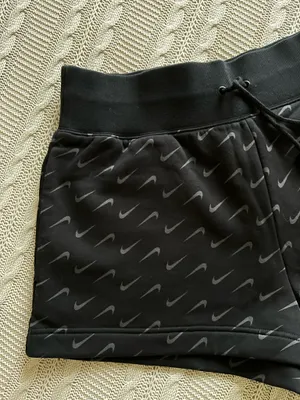 RARE Nike Cloth Terry Shorts thumbnail 1