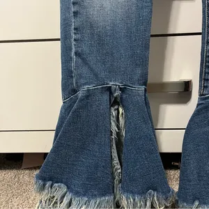 Blank NYC Lowrise Bell Bottom Flare Jeans thumbnail 5
