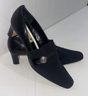 Vintage Y2K Brighton Quincy Black Italy Mesh Braided‎ Leather Closed Toe Heels 9 thumbnail 1