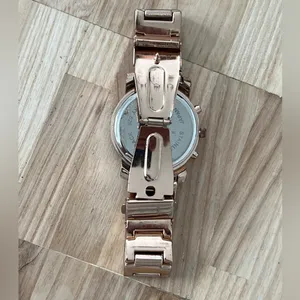 Fashion Watch Charming Charlie Brand Rose-Gold Dial Bracelet thumbnail 8
