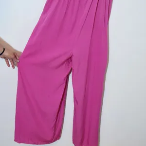 RusstyDussty Boho Pink Wide Leg Jumpsuit NWT Size XL Pink Crochet Jumpsuit thumbnail 6