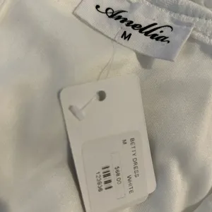 NWT Amelia BETTY DRESS Color White Sz‎ M thumbnail 11