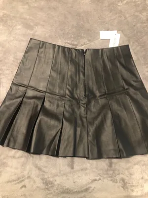 Boutique Black Faux Leather Mini Skirt thumbnail 3